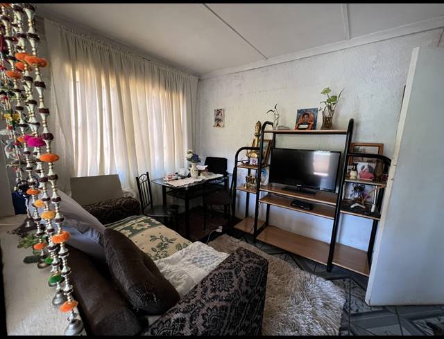 2 BEDROOM HOUSE FOR SALE IN COPESVILLE